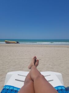 beach, feet, summer-2400382.jpg